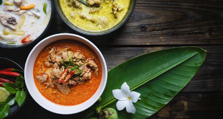 BE A MASTER OF THAI CUISINE