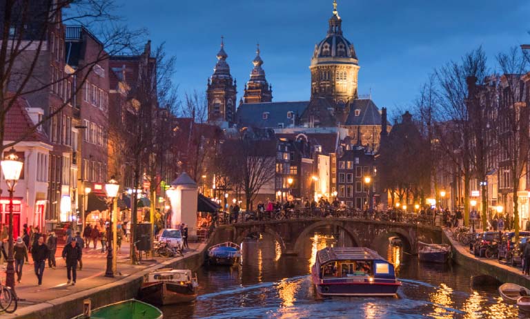 Bahrain travel guide to Amsterdam 