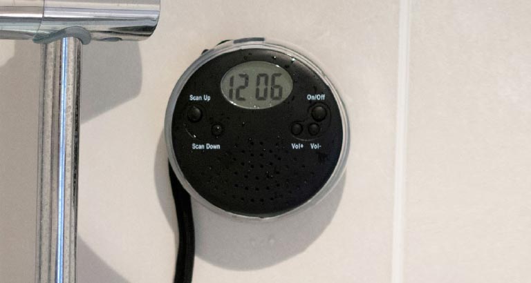 bahrain gadget shower clock radio